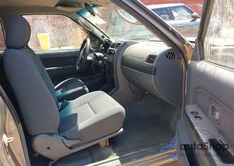 2004 Nissan Frontier Xe из США, поврежденный, VIN 1N6DD26T54C410510